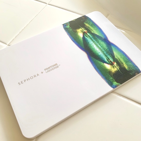 Sephora Pantone Universe Palette - Picture 2 of 4